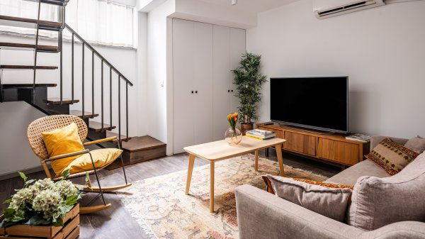 İnci Apt. / Nişantaşı - 2025