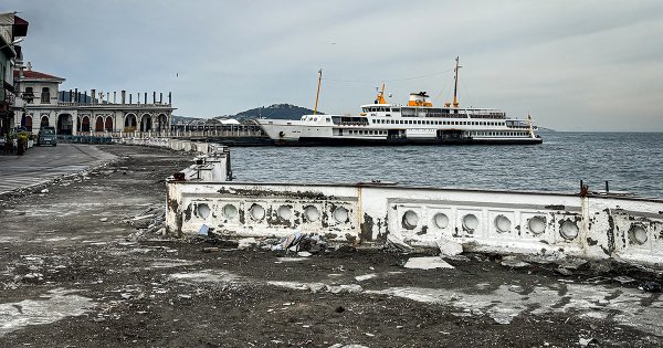 Görünür Olan Tarih: Büyükada Sahilinde Saklı Kalan Bir Hat